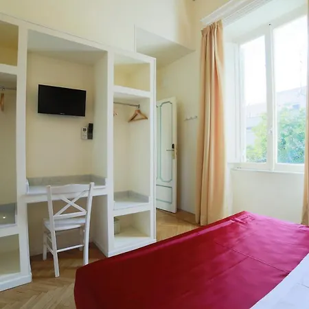 Villino Carmela * Roma
